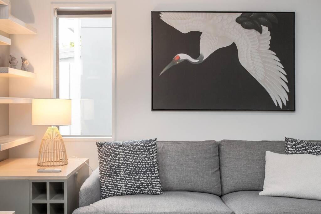 Convenient Urban Townhouse 2 Carparks Available Apartment Christchurch Exterior photo